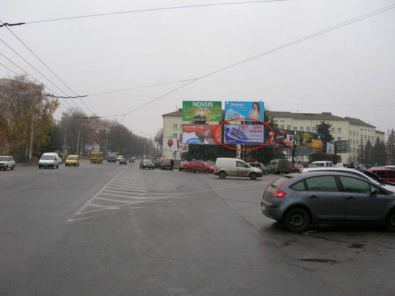Фото рекламной плоскости по адресу Перемоги #2 правий (нижній)