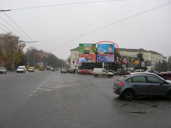 Фото рекламної площини за адресою Перемоги #2 правий (верхній)