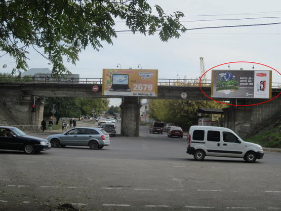Фото рекламной плоскости по адресу Вул. Анкудінова-Тельмана на опорах шляхопроводу місце №3