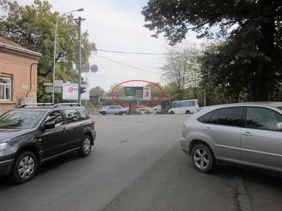 Фото рекламної площини за адресою Вул. Станційна Гагаріна (міст) середній