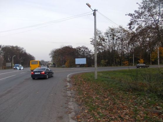 Фото рекламной плоскости по адресу Лапаївка (в їзд в місто зі сторони Городка)