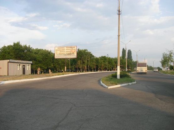 Фото рекламной плоскости по адресу ул.Харьковская,-ул.Маяковского, ( р-н строящейся церкви)