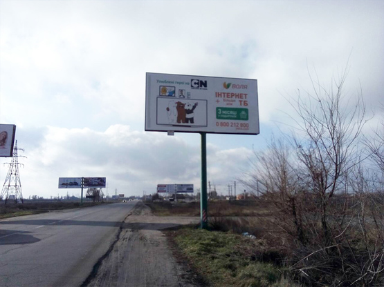 Фото рекламної площини за адресою ул.Сучкова в районе ж/д переезда