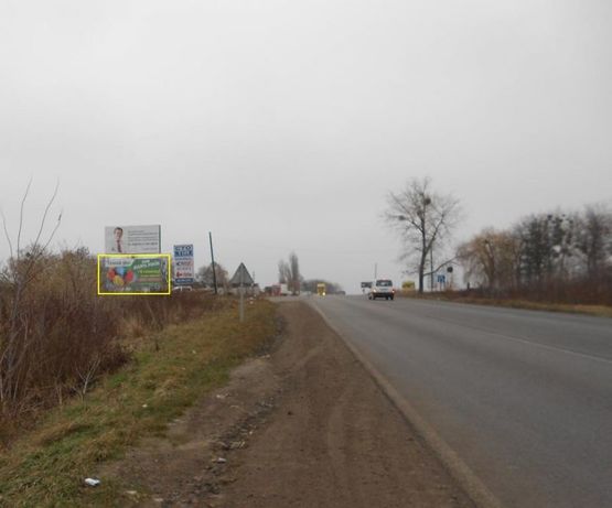 Фото рекламної площини за адресою трасса М-12 (Стрый-Тернополь-Винница-Кировоград-Знамянка), поворот на ул.Артема, направление из Винницы, сторона Б