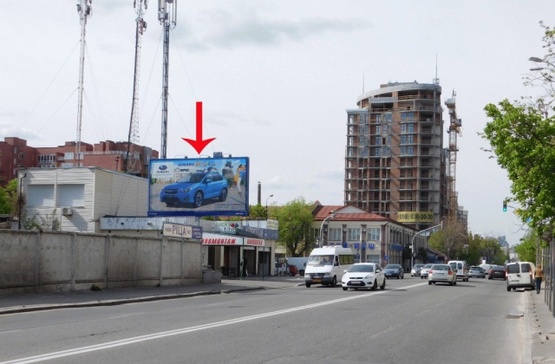 Фото рекламной плоскости по адресу Боженко ул., возле ул.Ямская 59, перед перекрестком, в центр