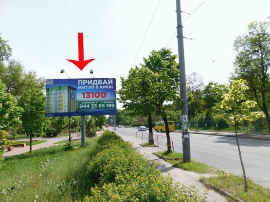 Фото рекламної площини за адресою Вышгородская ул., возле ул.Боровиковского, в центр