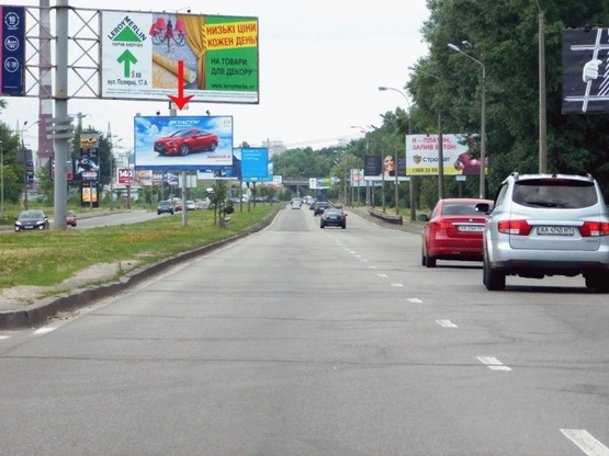 Фото рекламной плоскости по адресу Богатырская ул., от Московского моста, из центра