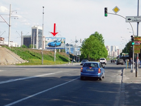 Фото рекламной плоскости по адресу Гринченко Н. ул., 8-й от Протасового Яра, возле ул.Байковой, в центр