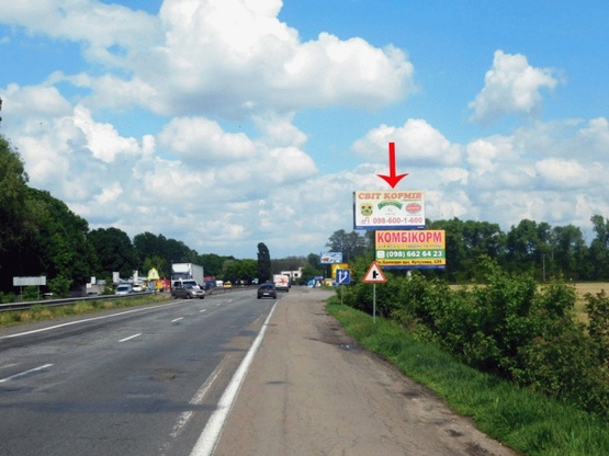 Фото рекламной плоскости по адресу Выезд из Киева, в сторону Чернигова, к котедж.городку Княжичи 27 км