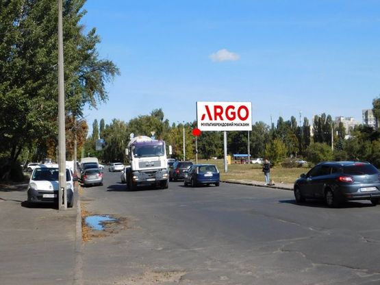 Фото рекламной плоскости по адресу Зодчих ул. 2 напротив