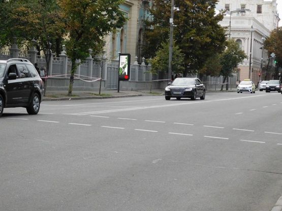 Фото рекламной плоскости по адресу Грушевского Михаила ул. 22