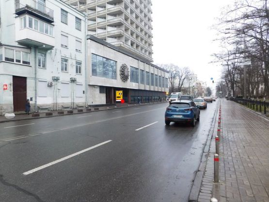 Фото рекламної площини за адресою Грушевского Михаила ул. 26/1