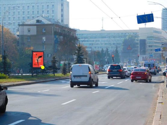 Фото рекламної площини за адресою Алмазова генерала ул. 4-А