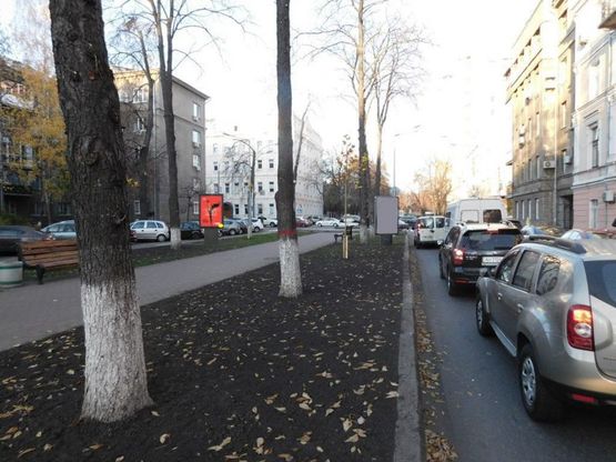 Фото рекламної площини за адресою Липская ул.  7/22, бульварная часть