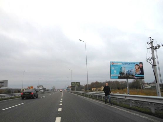 Фото рекламної площини за адресою Новообухівська траса, Голубое озеро, км 26+050 лево