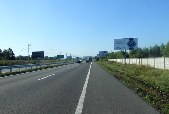 Фото рекламной плоскости по адресу Дніпрвське шосе, 1 км після поворота на с.Лісники,  траса Н-01 "Київ-Знам'янка", км 21+800 право