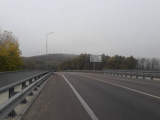 Фото рекламной плоскости по адресу м. Обухів, в'їзд в м. Обухів з вул. Промислової (з м. Українки), право
