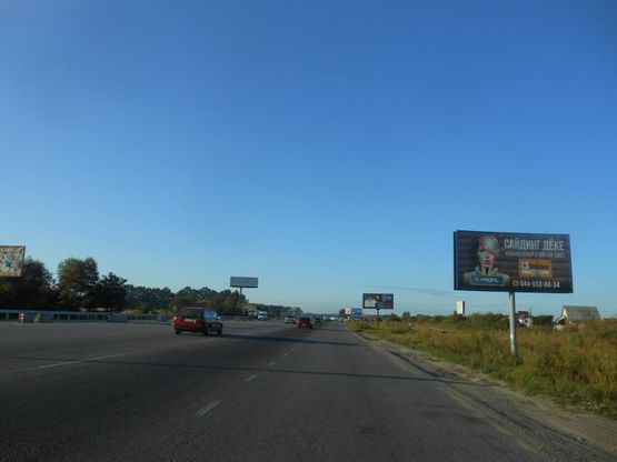 Фото рекламной плоскости по адресу смт. Глеваха, траса М-05 Київ-Одеса, км 24+535 право