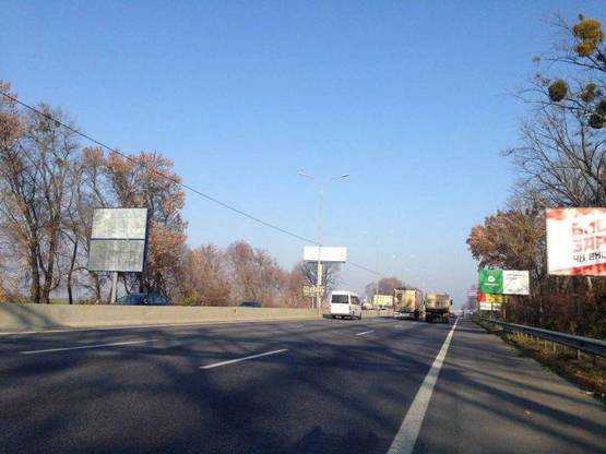 Фото рекламной плоскости по адресу с. Чабани, траса М-05 Київ-Одеса, км 15+960 право