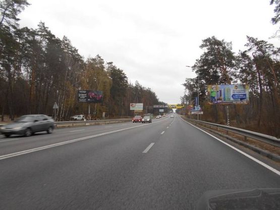 Фото рекламной плоскости по адресу смт. Гостомель, траса М-07 Київ-Ковель, км 21+600 ліво
