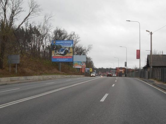 Фото рекламной плоскости по адресу смт. Гостомель, траса М-07 Київ-Ковель, км 22+650 право, вул. Кулішова, 39