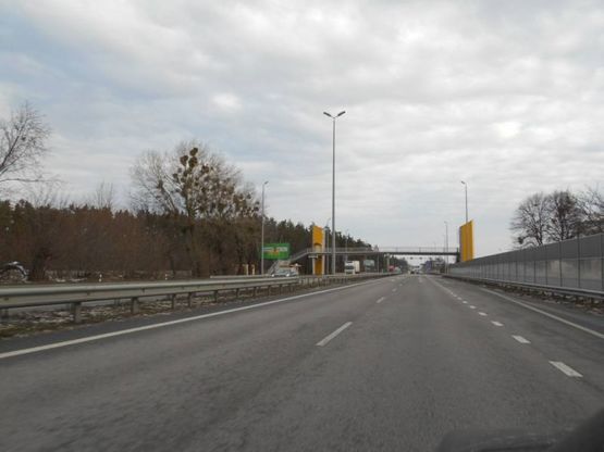 Фото рекламної площини за адресою с. Мрія, траса М-06 Київ-Чоп (Житомир), км 28+950 право