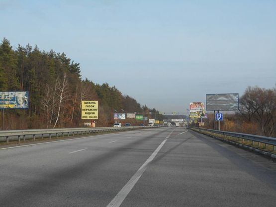Фото рекламной плоскости по адресу с. Капітанівка, траса М-06 Київ-Чоп (Житомир), км 23+100 ліво