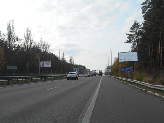 Фото рекламной плоскости по адресу с. Капітанівка, траса М-06 Київ-Чоп (Житомир), км 23+350 право