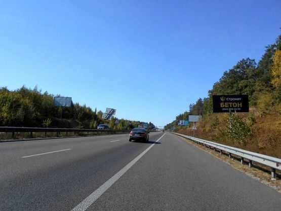 Фото рекламной плоскости по адресу с. Стоянка, траса М-06 Київ-Чоп (Житомир), км 22+800 право