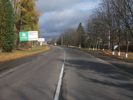 Фото рекламної площини за адресою вул. Декабристів, навпроти 344, перед АЗС МОТТО, після медичного центра UBI