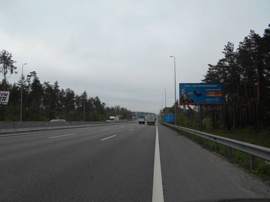 Фото рекламной плоскости по адресу с. Віта-Поштова, траса М-05 Київ-Одеса, км 22+365 ліво
