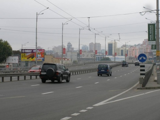 Фото рекламной плоскости по адресу Голосеевский (40-летия Октября) проспект, 1  (Метро "Демеевская")