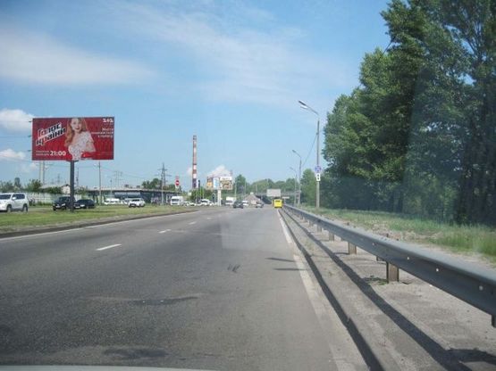 Фото рекламной плоскости по адресу Богатырская ул., ( 400 м. от Оболонского пр-та на Вышгород)