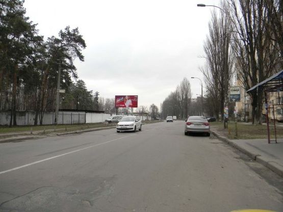 Фото рекламної площини за адресою Жмеринская ул., 32, 400 м. до Героев Космоса ул.