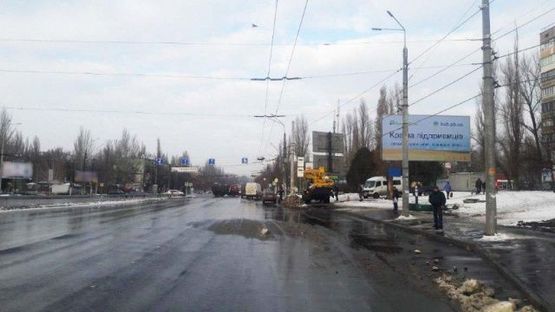 Фото рекламной плоскости по адресу 200 лет Кривому Рогу пл. - 173 квартал