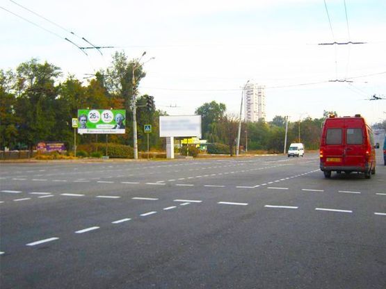 Фото рекламної площини за адресою Колачевского ул., 32а - Конституционная ул., (7-я подстанция), дв-е к 17 кв.