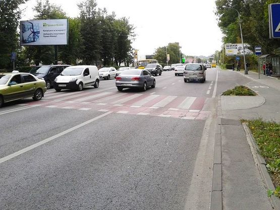 Фото рекламной плоскости по адресу Липинского ул., 54 (БТИ обл, АЗС ОККО)