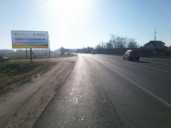 Фото рекламної площини за адресою Кольцевая дорога Львова, с. Рудно, на Шегини