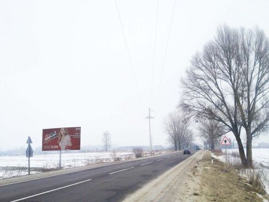 Фото рекламної площини за адресою Трасса Львов - Краковец, 3 км. от Львова