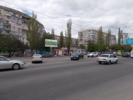 Фото рекламної площини за адресою Палия ,68 -Южная дорога (магазин "Ева", рынок "Крыжановский", АЗС "AMIC")