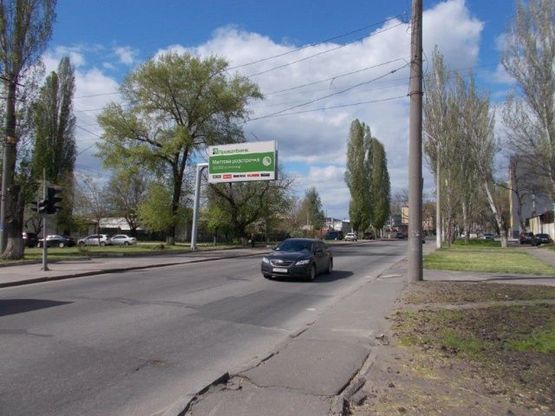 Фото рекламної площини за адресою Атамана Головатого ул., 89 - Гефта ул. (металлобаза "Трансмет")