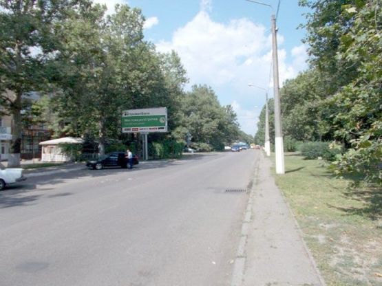 Фото рекламної площини за адресою Варненская ул., 10 (300 м. до "Парк Горького")