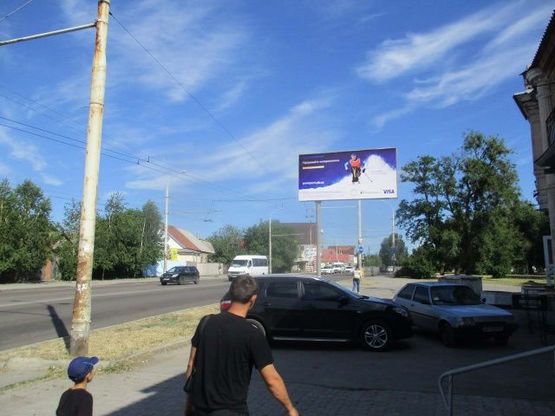 Фото рекламної площини за адресою Космическая ул.- Каменная ул. из центра