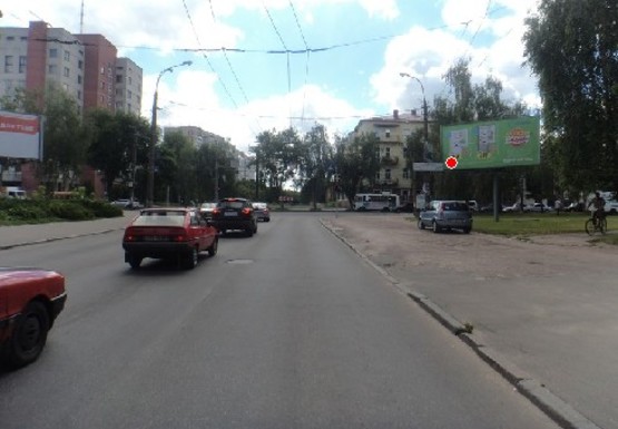 Фото рекламной плоскости по адресу Ивана Мазепы ул. - Любечская ул., Черниговский городской Дворец культуры