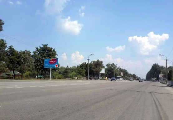 Фото рекламной плоскости по адресу Заводская Набережная ул. - Юрия Кондратюка ул.