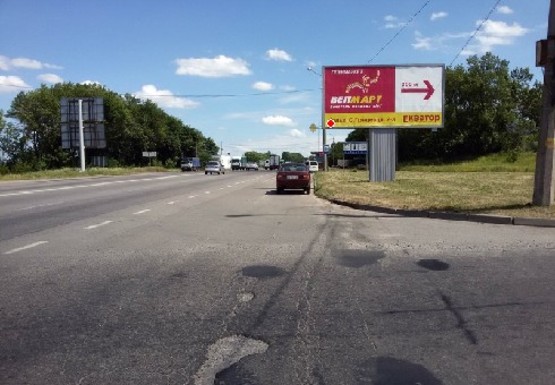 Фото рекламної площини за адресою Московский пр. - Ростовская трасса