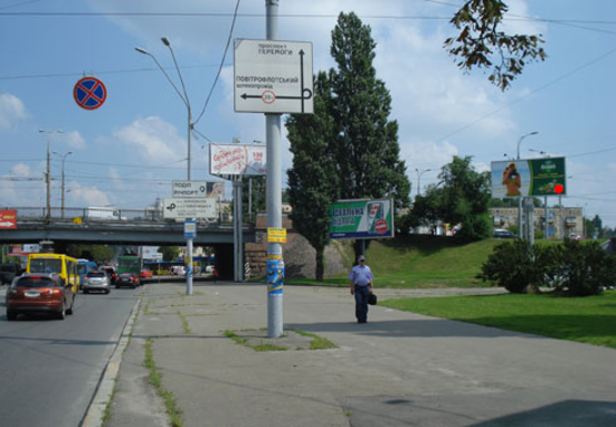 Фото рекламной плоскости по адресу Победы пр., Воздухофлотский мост