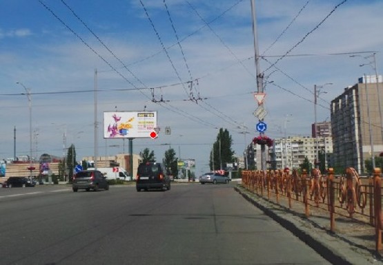 Фото рекламной плоскости по адресу Драйзера Теодора, ул. - Маяковского пр.
