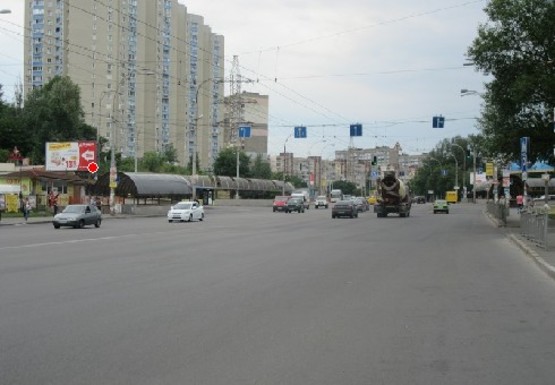 Фото рекламной плоскости по адресу Правды пр. - Ужвий Наталии ул.