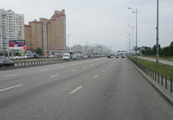 Фото рекламной плоскости по адресу Бажана пр., 30-26
